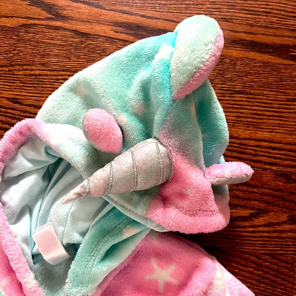 SUPER SOFT UNICORN ONESIE/PJS - Picture 4 of 9